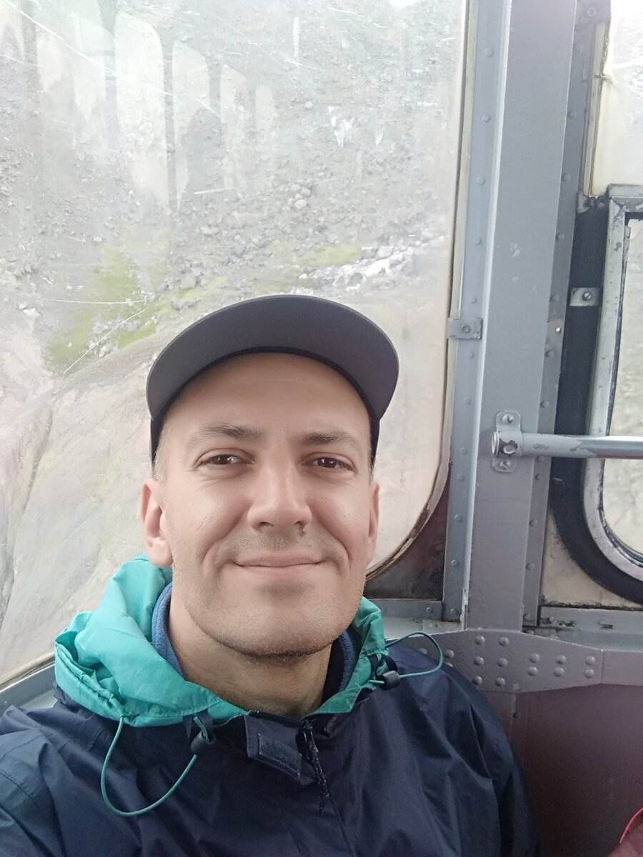 Я в вагончике канатки