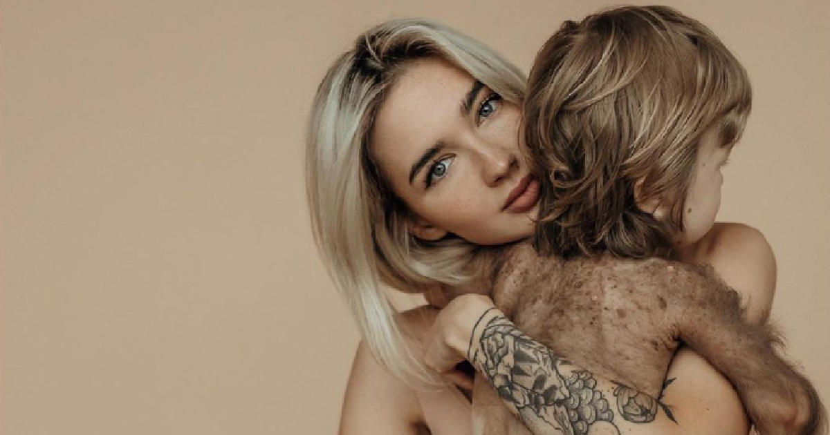 Екатерина Мезенова с сыном