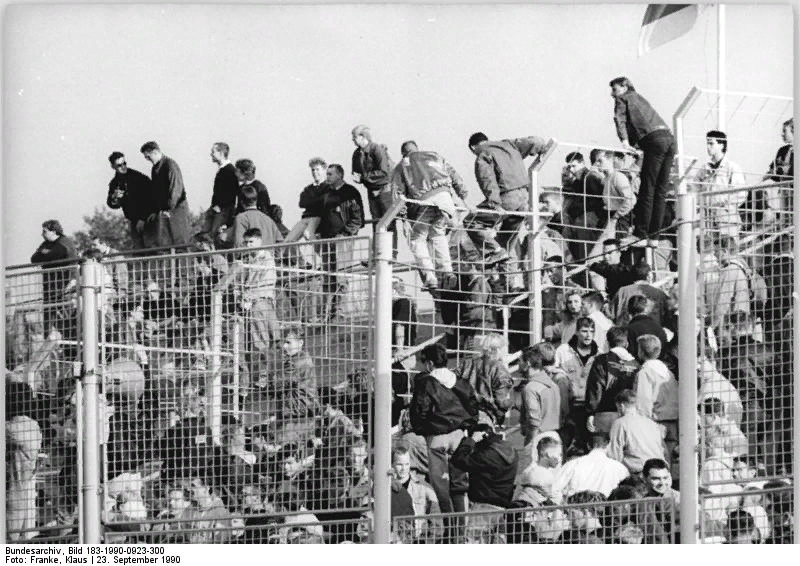 Стычка фанатов после одного из немногих матчей, где Унион обыграл Динамо