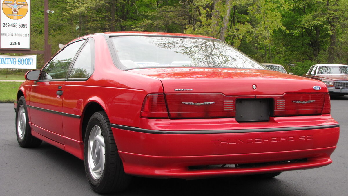 Ford Thunderbird 1989