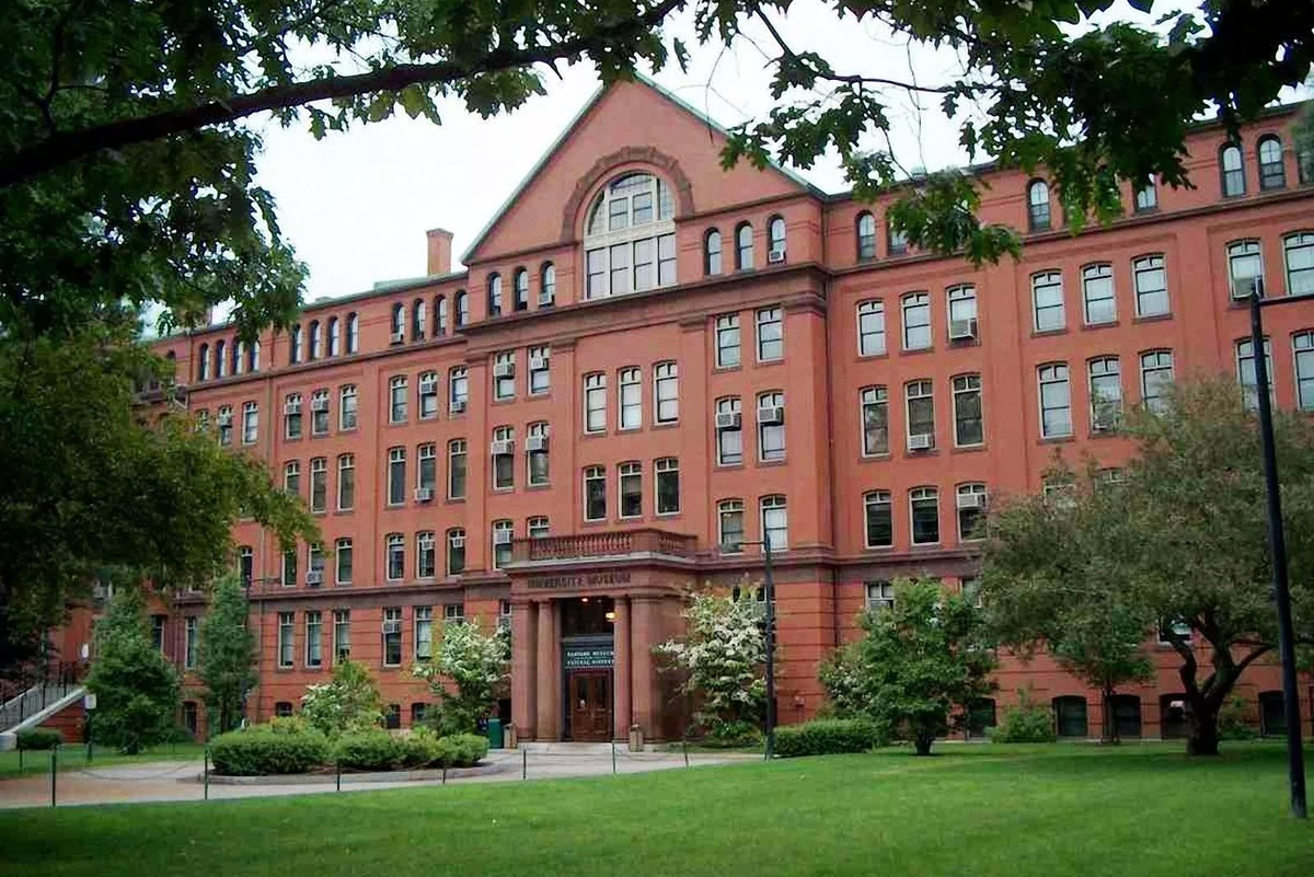 Гарвардский университет