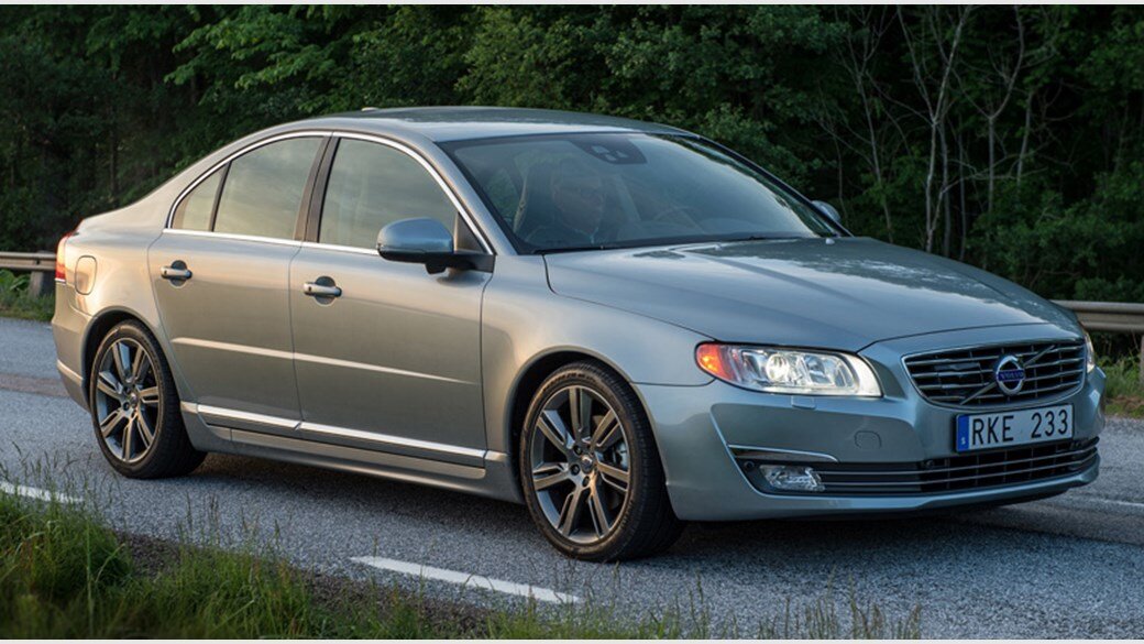Volvo S80.