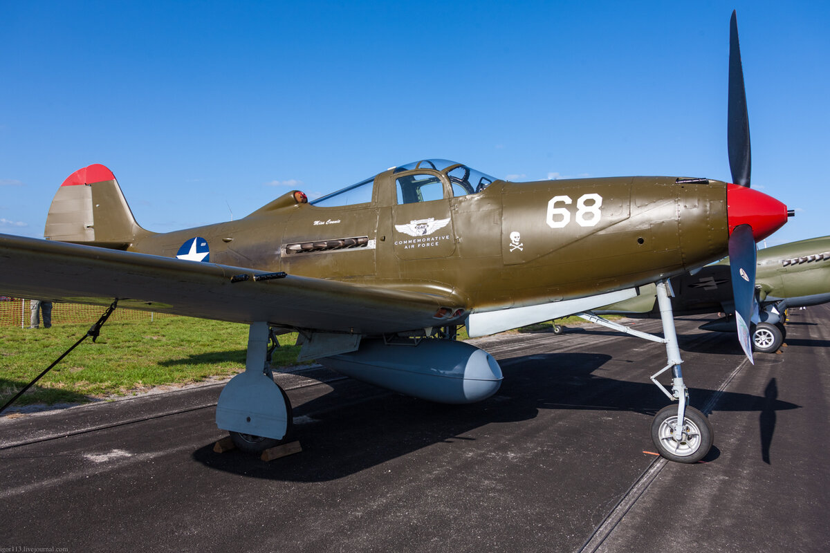 Аэрокобра P-39 Листайте