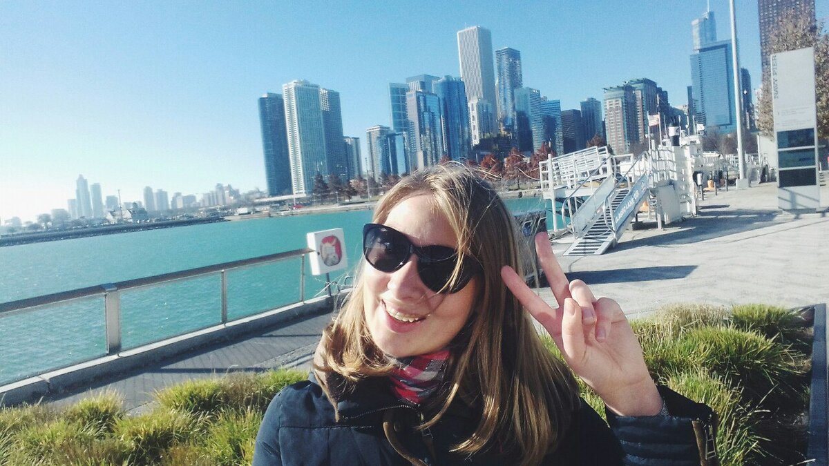 Navy pier (Пирс и набережная у озера Мичиган)