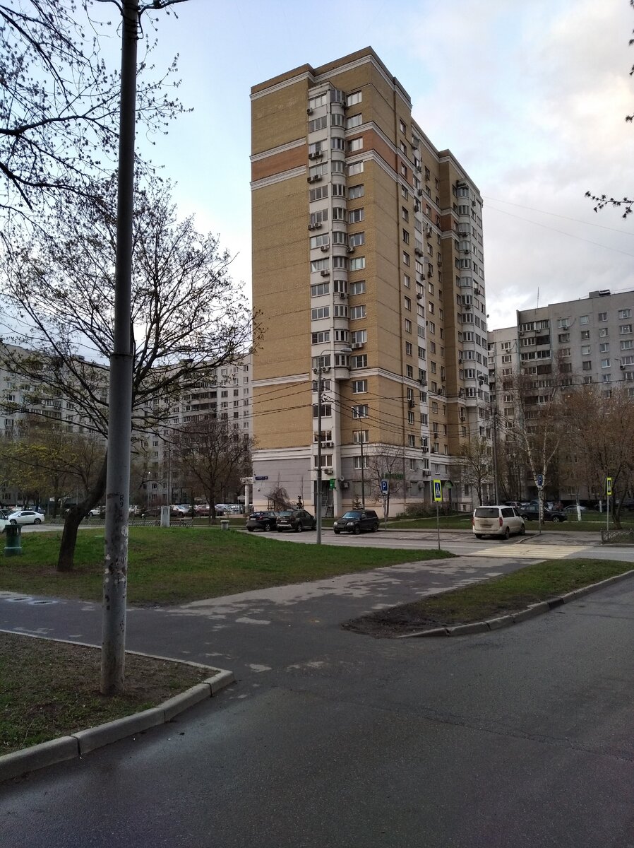 Москва кленовый бульвар