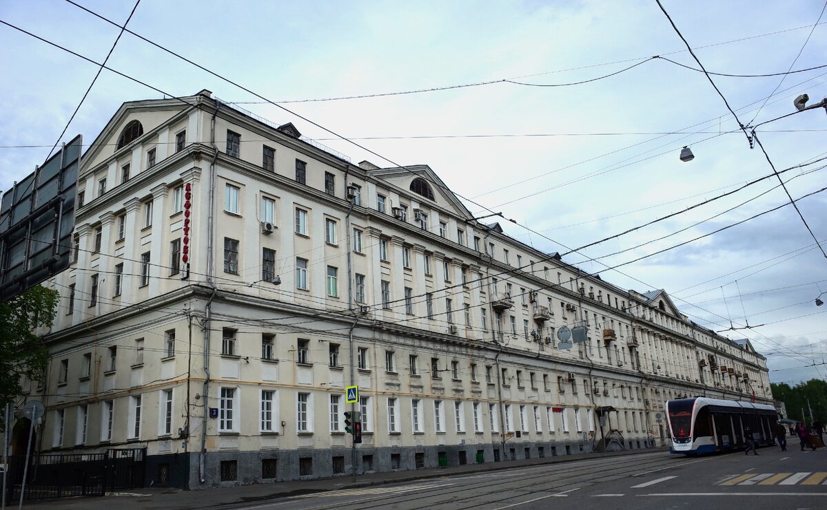 Прототип генерала Хлудова из "Бега" Булгакова слушал канареек и учил красных ком