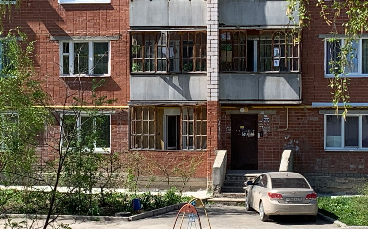 Окна Победы. Найдите, кто из жителей принял участие в акции