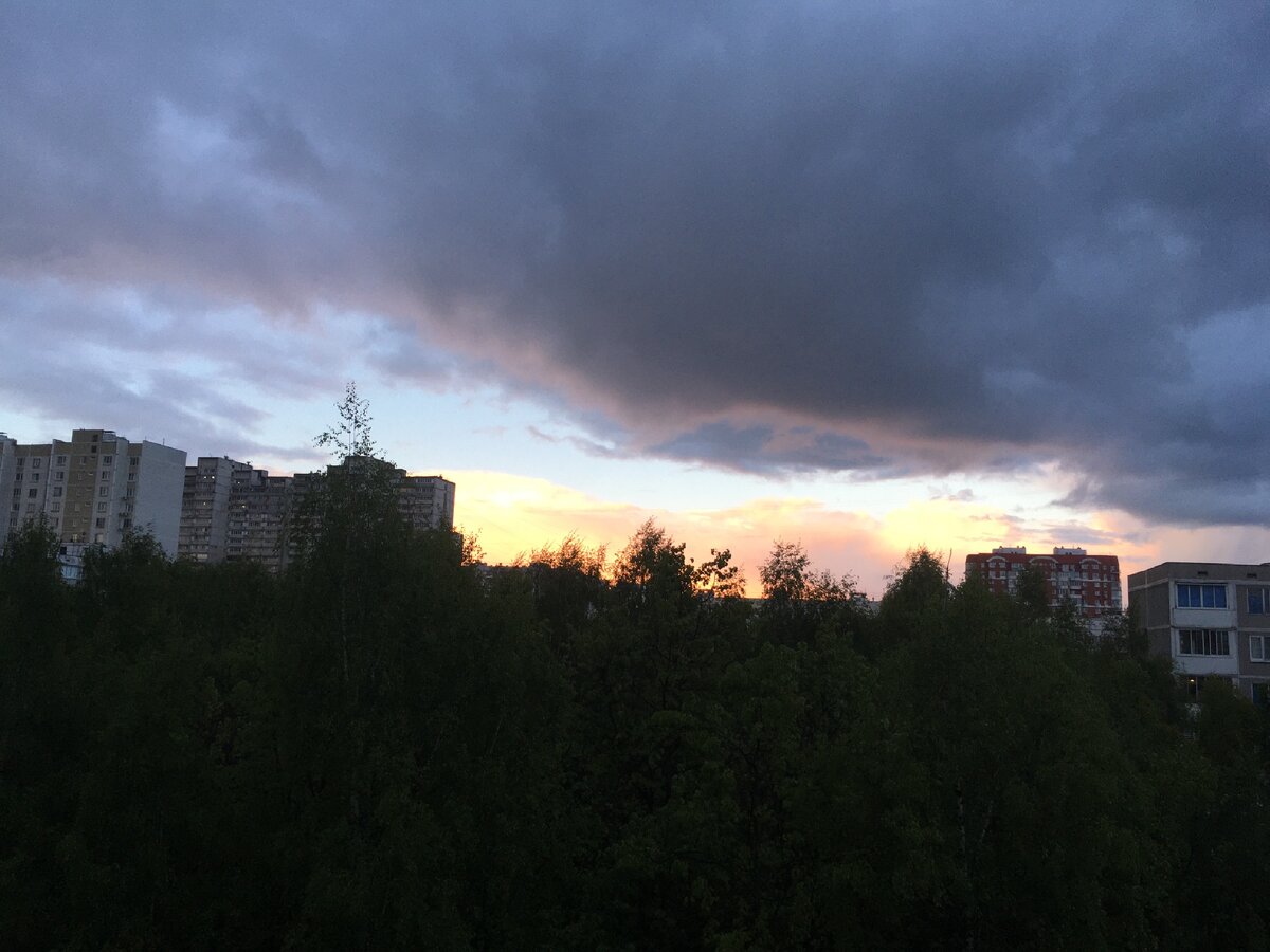 Закат. Режим изоляции