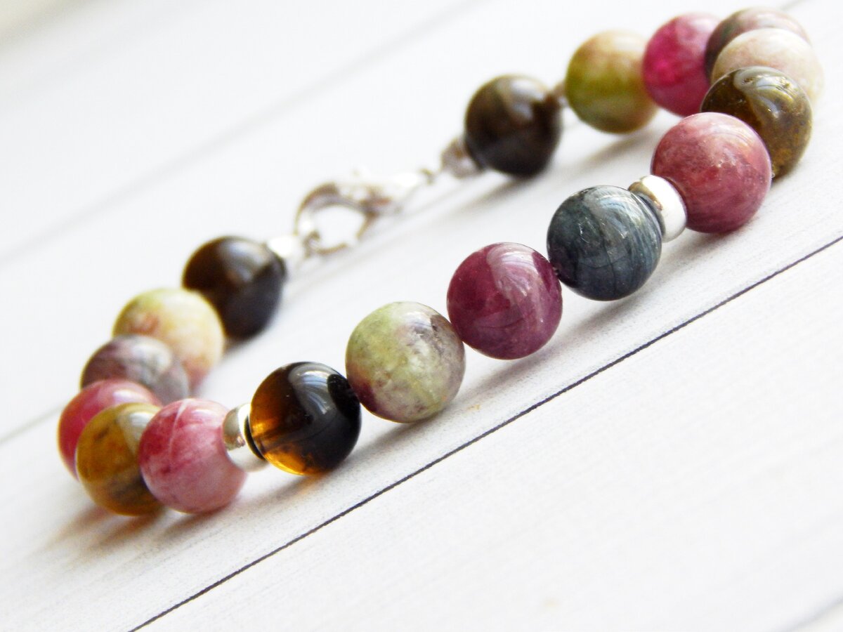 браслет из турмалина с серебром