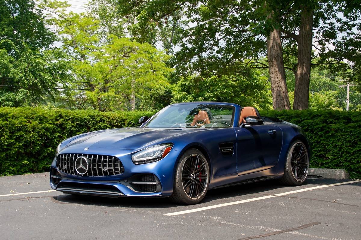 Mercedes-AMG GT C Roadster 2020 года выпускаФото сайта Cars.com Майка Хэнли