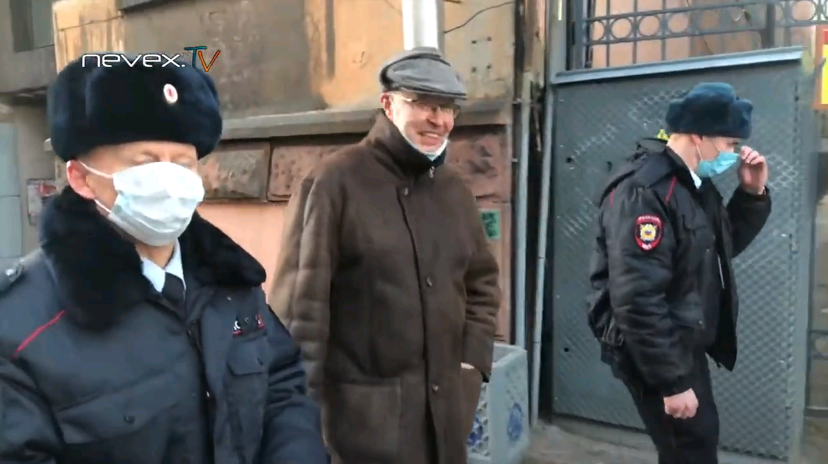 Особенно на камеру!