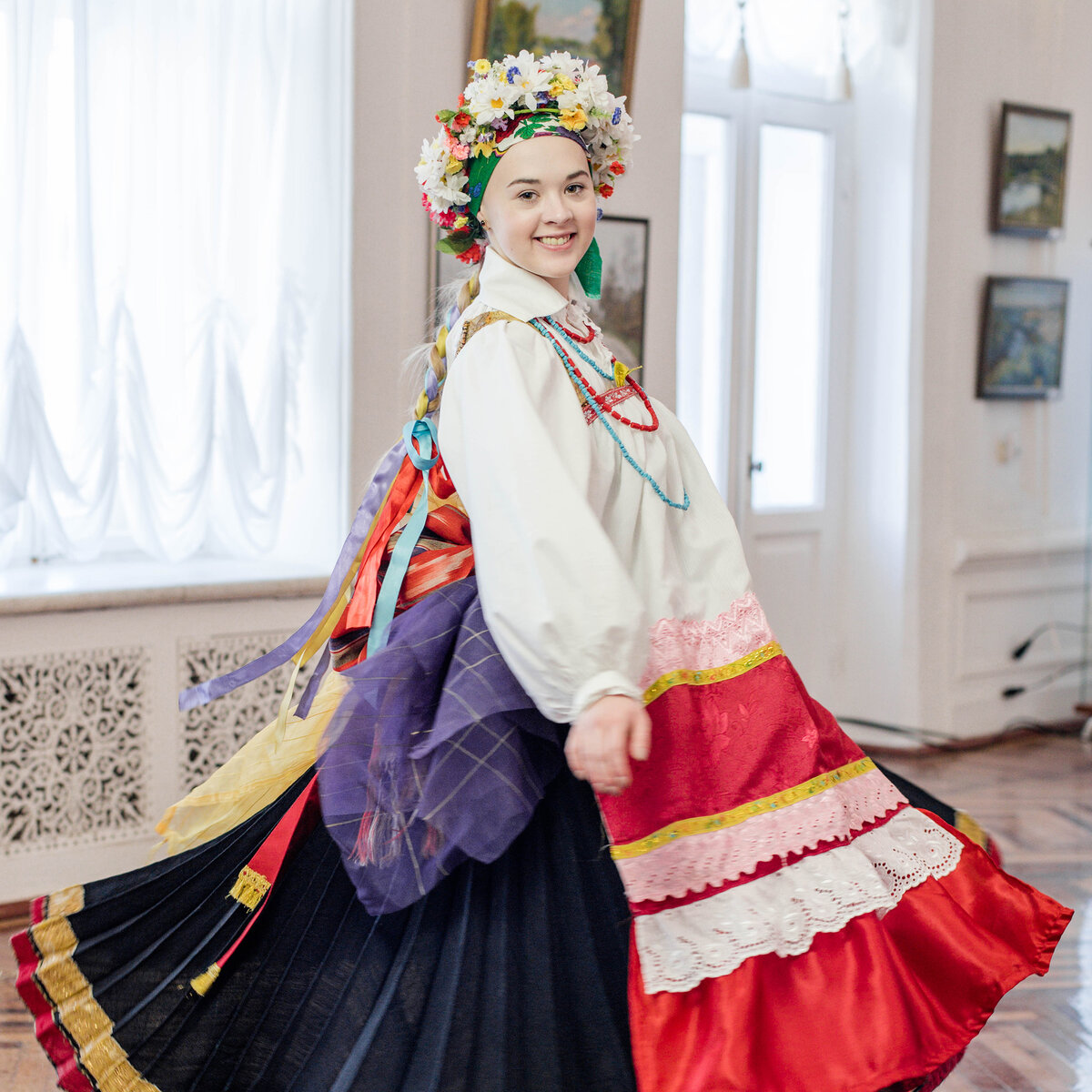 Курский традиционный женский костюм