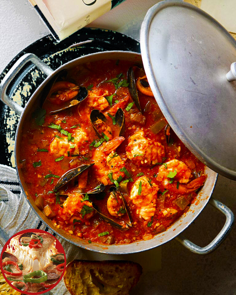 Сохраняйте рецепт, так морепродукты вы ещё не готовили. Готовим рагу из морепродуктов