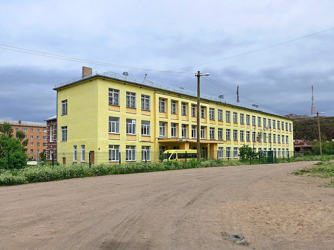Школа в Териберке