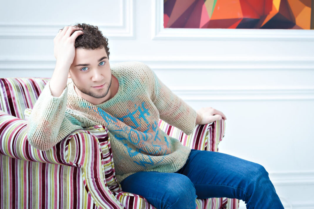 Владимир Брилев, певец