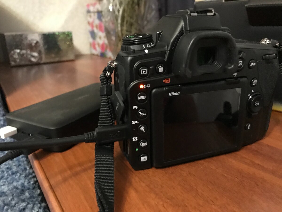 Зарядка фотоаппарата от внешнего аккумулятора 