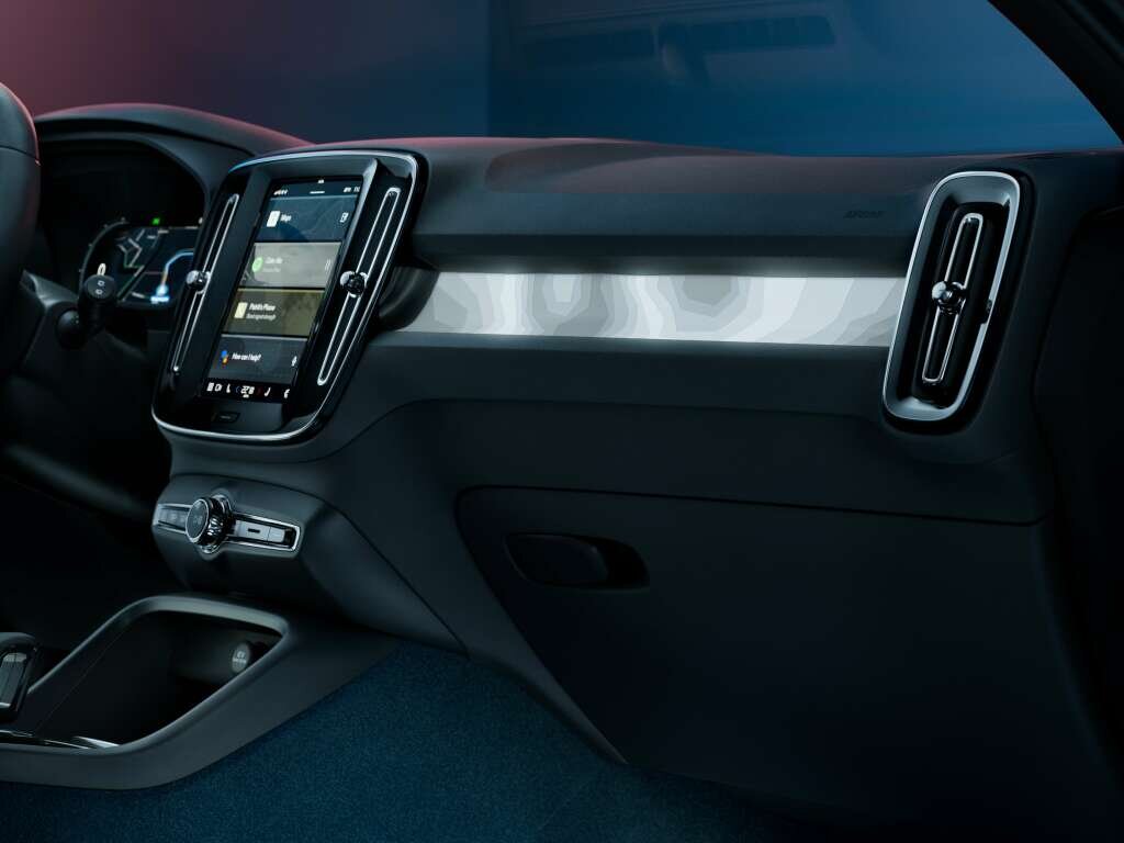 Volvo C40 RECHARGE 