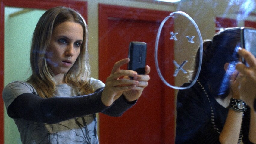 Кадр  из фильма "Планы на завтра" (2010)