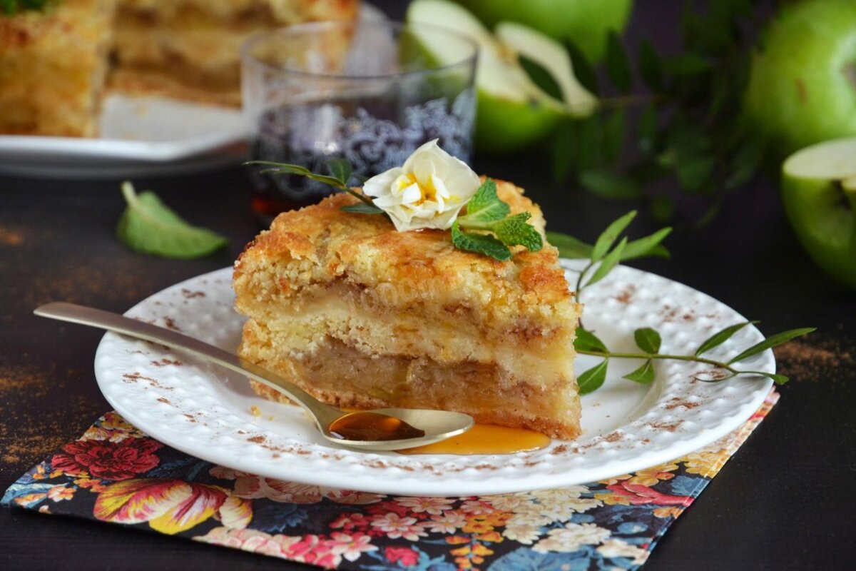 Очень яблочный пирог – пошаговый рецепт приготовления с фото