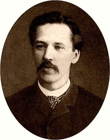 Серге́й Васи́льевич Зуба́тов (26 марта [7 апреля] 1864, Москва — 2 [15] марта 1917, Москва) — чиновник (в молодости — секретный сотрудник) Департамента полиции Российской империи, крупнейший деятель политического сыска и полицейский администратор, надворный советник. С 1896 по 1902 год — начальник Московского охранного отделения, с 1902 по 1903 год — глава Особого отдела Департамента полиции. Зубатова можно по праву назвать создателем системы политического сыска дореволюционной России. Приобрёл широкую известность благодаря созданной им системе легальных рабочих организаций, получившей по имени автора название «зубатовщины» - Википедия