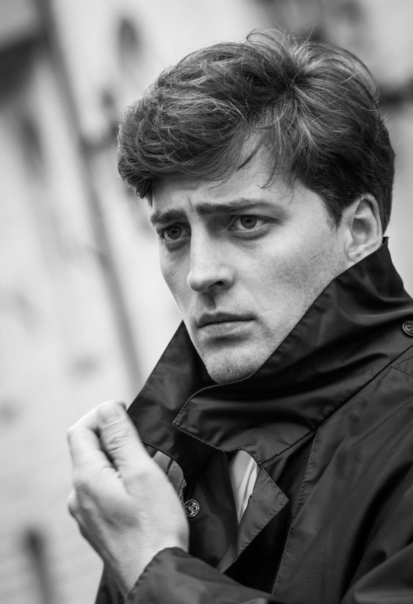 Сергей Валентинович в молодости