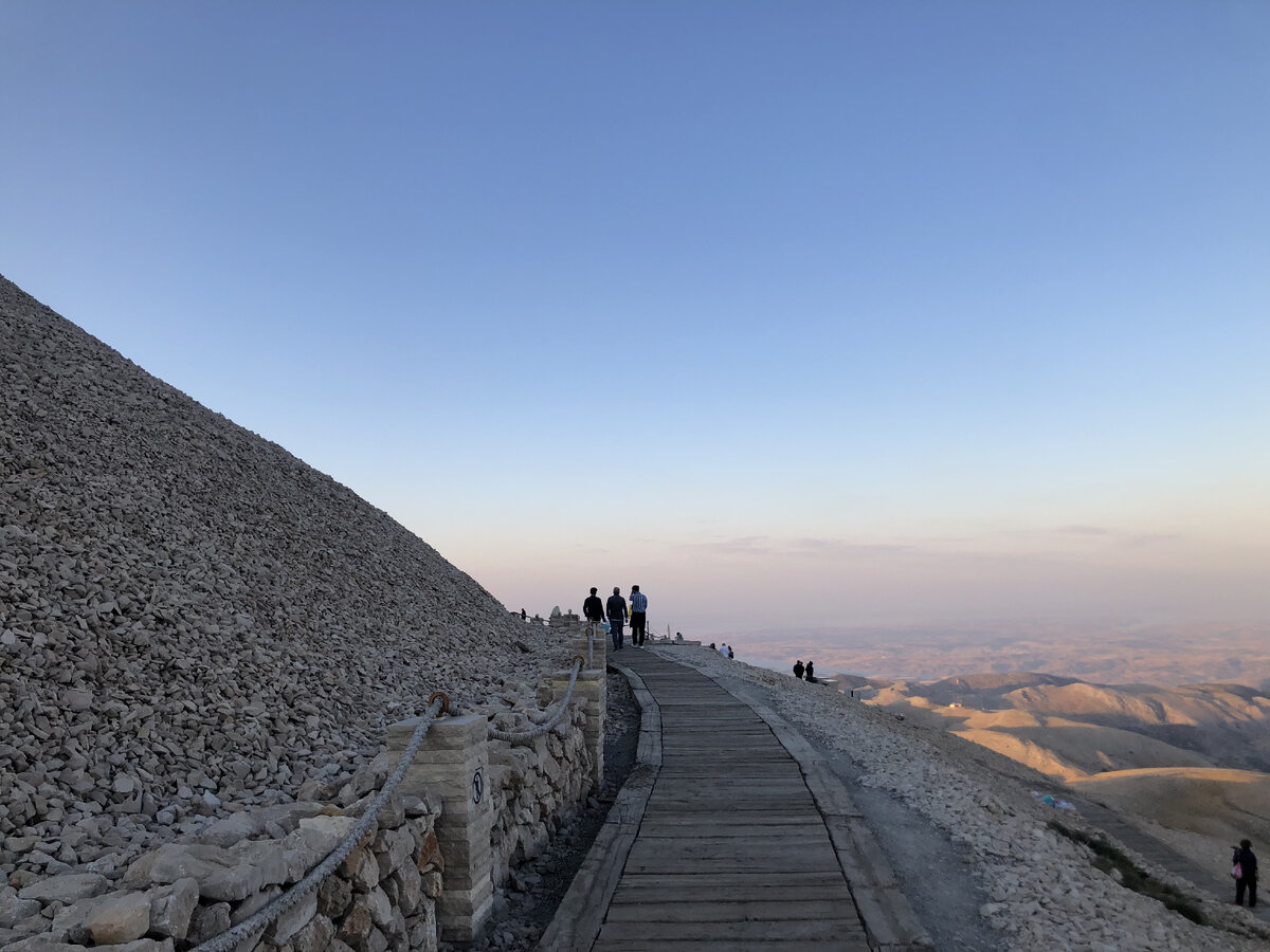 Вид с Северной террасы на затравочку!
