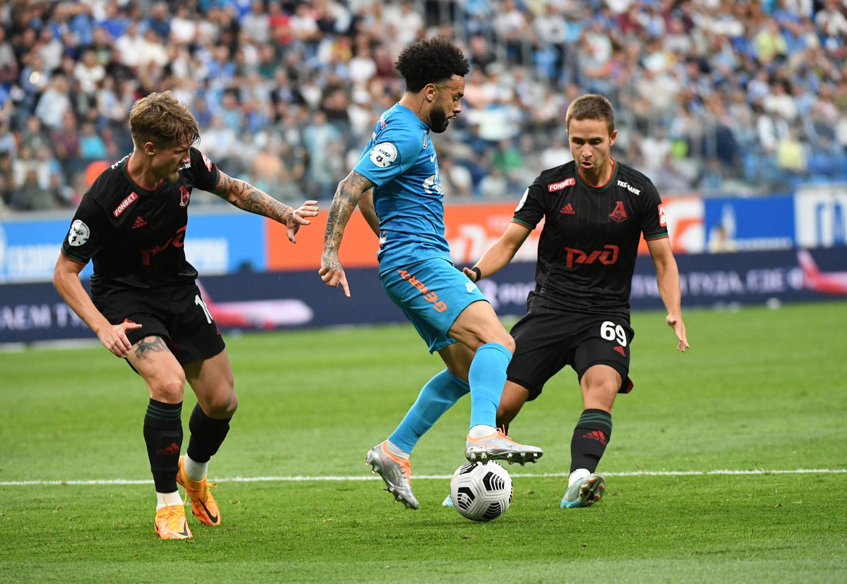 Футбол матч. Ман сити бавария. Локомотив зенит 2023. Зенит локомотив дзюба. Глушенков футболист локомотив.