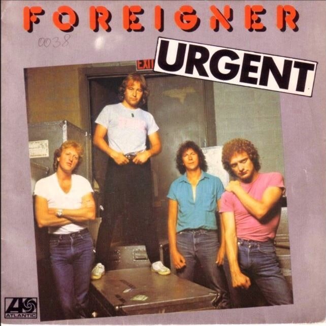 К моменту начала сотрудничества с Миком Джонсом  в процессе создания альбома Foreigner 4 (из шести человек в группе осталось четверо к тому моменту, просто совпало) продюсер Роберт "Матт" Ланг уже был