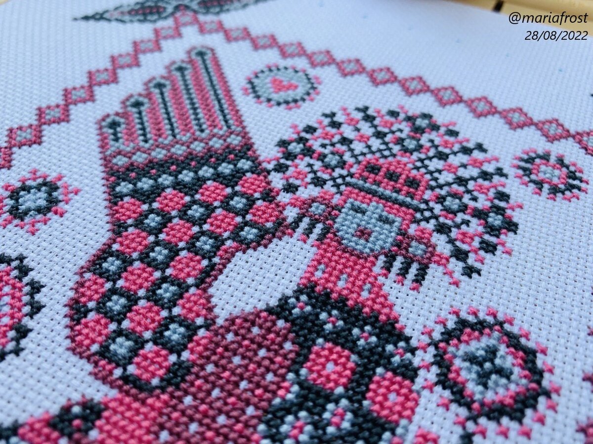 Вышивка Мария Морозова (ака maria frost). Дизайн Sventana (Светлана Бойко). Фрагмент