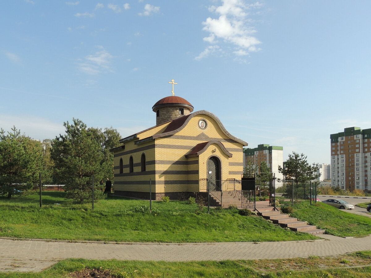 успенская церковь церковь на егошихинском кладбище. власия и харалампия в братееве. борисовское кладбище москва. борисовское кладбище церковь. ковалевское кладбище церковь.