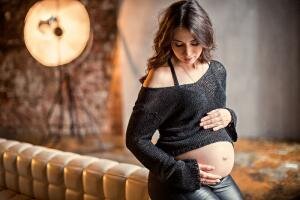 Наука в целом и медицина в частности не стоят на месте. Но как бы человек не был изучен, всегда есть место выдумкам мифам. Это касается и зачатия будущей новой жизни. Мифы о зачатии, как бы это ни было смешно и странно до сих пор бытуют среди современного общества. Какие же есть мифы о зачатии человека? Разберем 9 самых популярных мифа о зачатии.