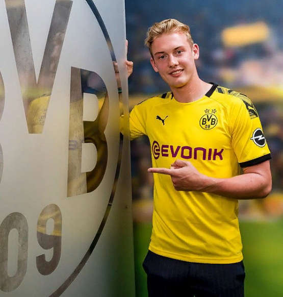 Фото взято из официального инстаграм аккаунта «Боруссии»: bvb09