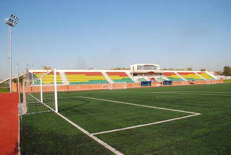 Адрес стадиона: г. Королёв, ул. Тихонравова, 15 А. Источник снимка: сайт fc-chaika.ru.