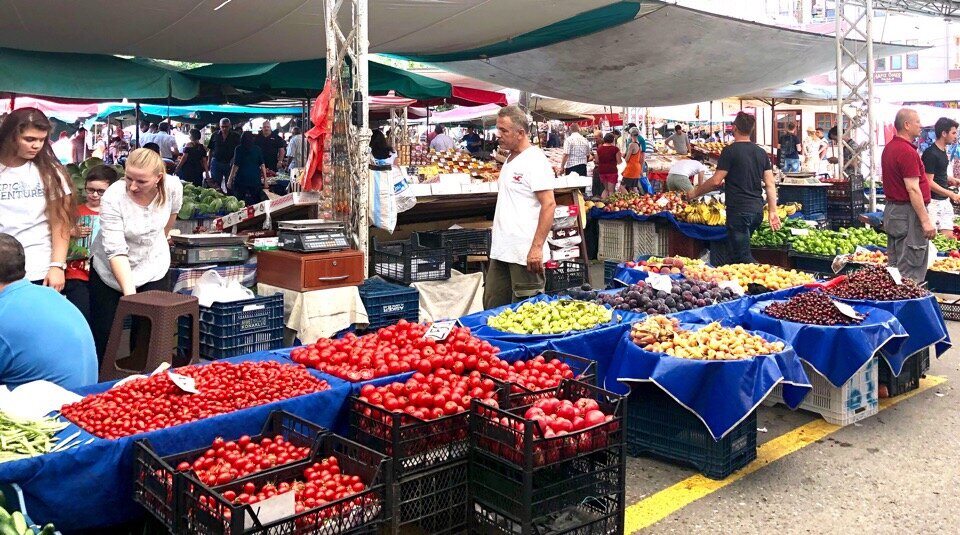 гранд базар стамбул центральные ворота. оптовый рынок в турции. пятигорск оптовый вещевой рынок турецкий. овощной рынок в стамбуле. кемер бельдиби базар.