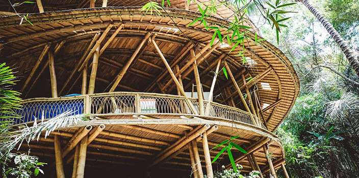 Green School Bali , Индонезия.