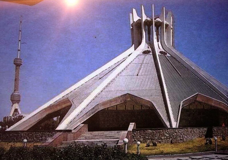 Все фото взяты из открытых источников. 