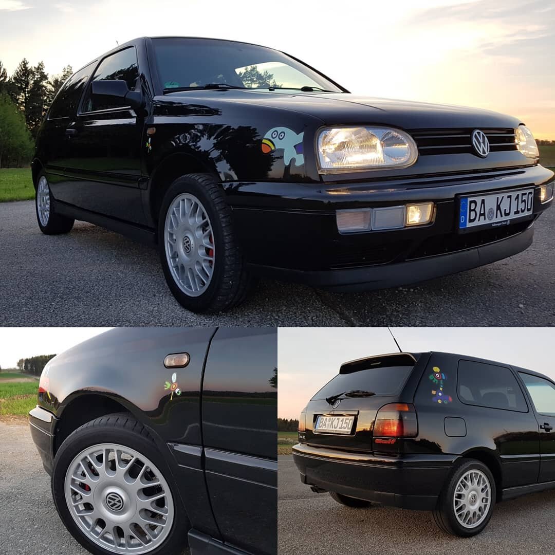 Гольф 3 в кузове с тремя дверями, как видим, необычные птички и прочие персонажи украсили кузов. https://www.imgrum.pw/tag/otmaraltartedition