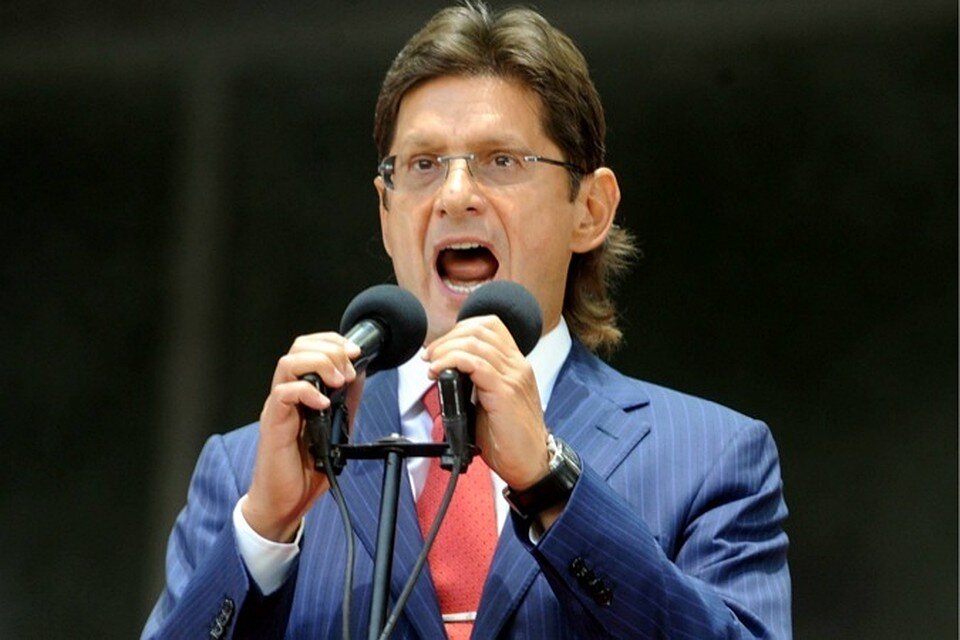 "Поставить что-ли на Массимо"