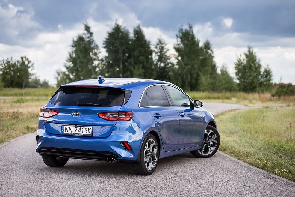 Kia Ceed С…СЌС‚С‡Р±РµРє 2020 Blue