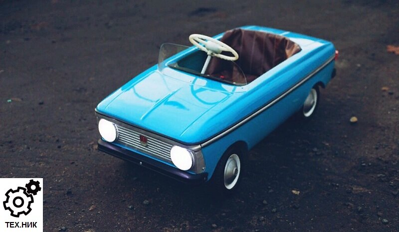 Детский педальный автомобиль Москвич 414 