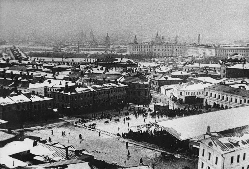 Вид Хитровской площади с каланчи Мясницкой полицейской части. Зима 1916 года.