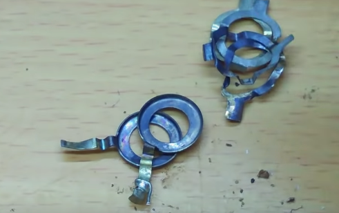 Контакты резистора ПП3. Палладиевые.