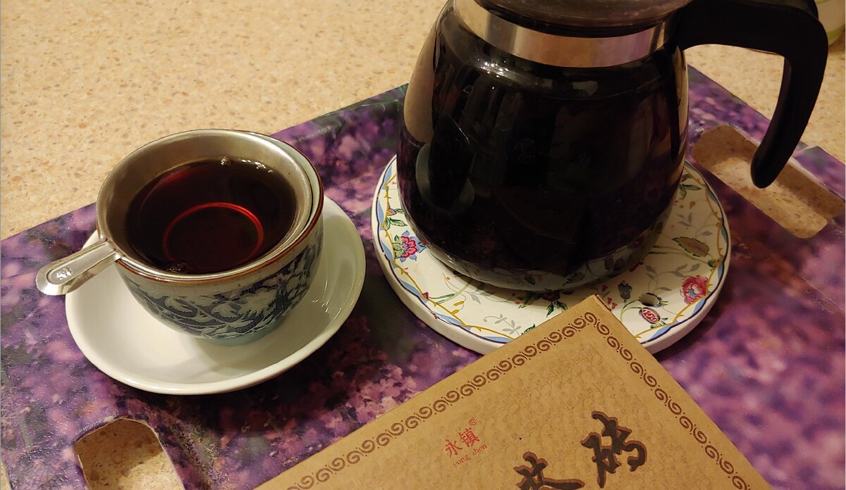 Черный ("Шу") чай пуэр с утра - надежное средство профилактики запоров