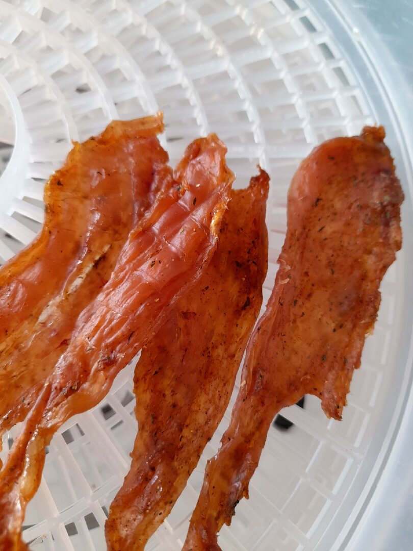 Сушка мяса в электросушилке для овощей. Вяленое мясо в сушилке для овощей. Мясо в сушилке для овощей. Вяленое мясо в сушилке для овощей. Мясо в сушилке для овощей.