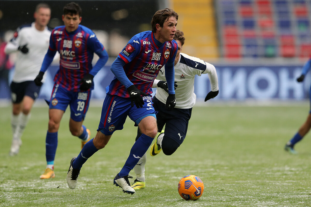 Фернандес в атаке