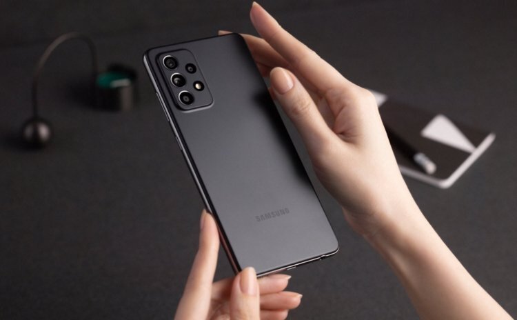Galaxy A52 вышел, и он крут. Но стоит ли его покупать? 