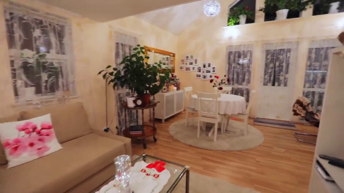 Скриншоты видео программы "Жизнь других. Исландия" 1 канал  (листайте ==>)