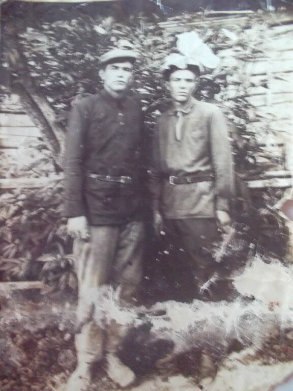 Посёлок Шуманиха, 1940 г. Медведевы Максим и Николай Яковлевичи