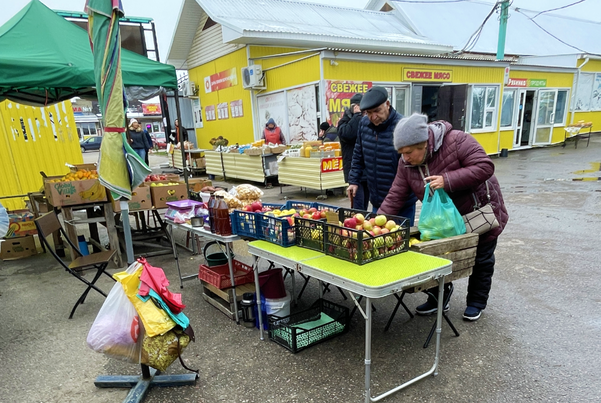 Трудно поверить, но в столовой Богучара мы поели всего на 300 руб. А люди  здесь еще и День рождения умудряются отметить | Под зонтиком | Дзен