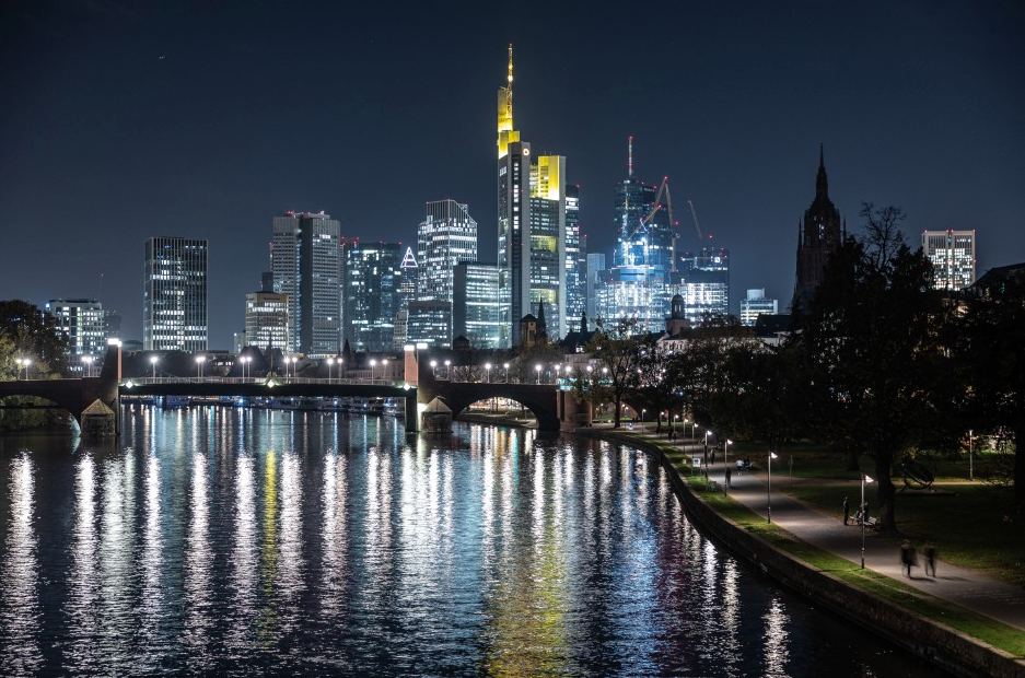 Вид на Франкфурт в конце октября 2022 года © LANDO HASS